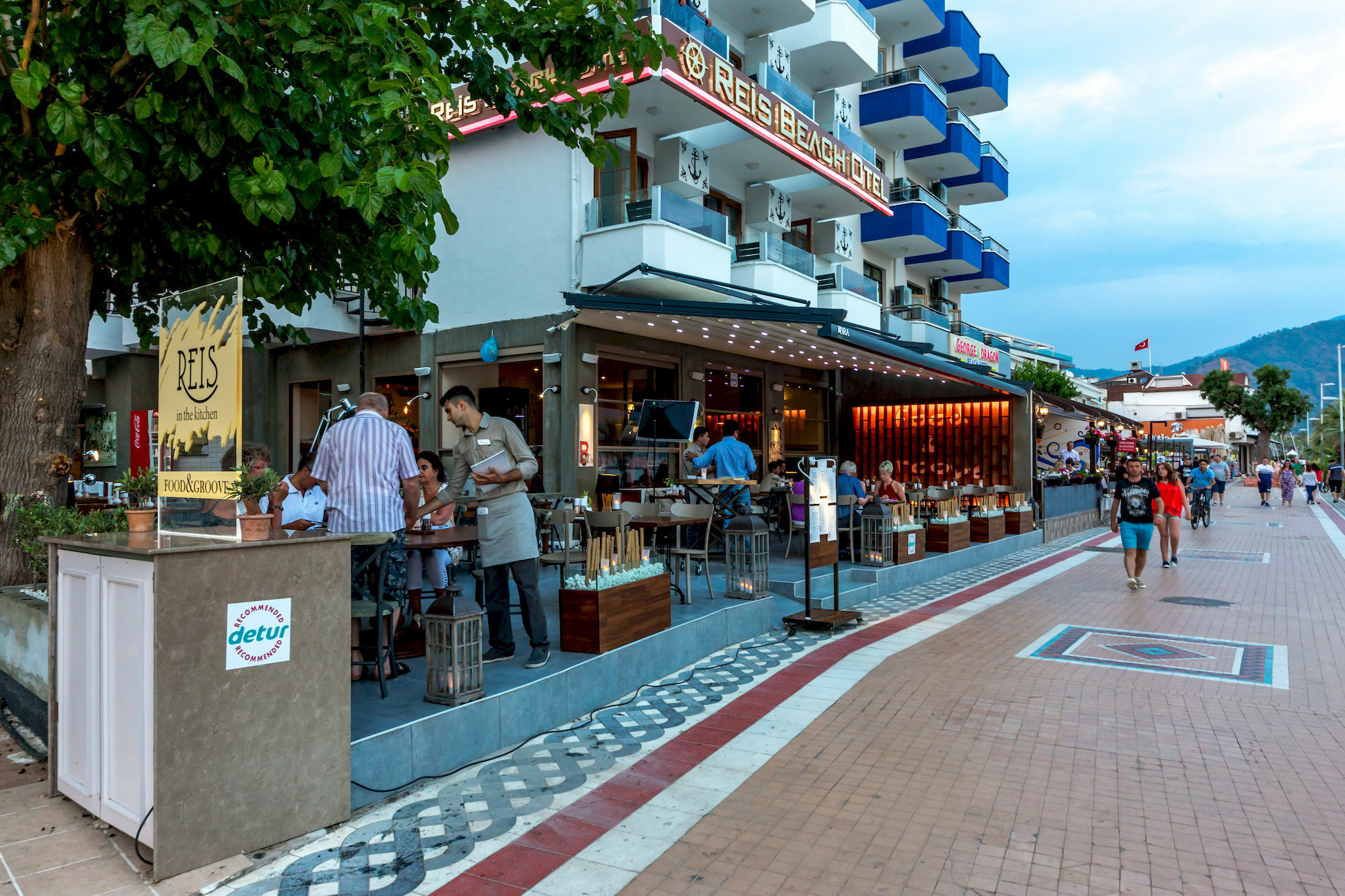 Reis Beach Hotel 말마리스 외부 사진
